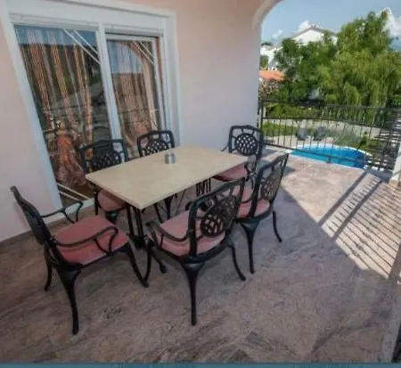Leona Apartament Lopar